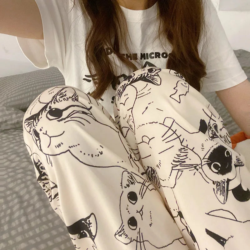 Pajama Pants with Cats Motive